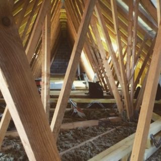 Vos Combles Perdus ne le sont pas vraiment ! 😊 Faites les Aménager et gagnez de l'Espace ! 😄#capcombles #comblesperdus #combles #gagnerdelespace #amenagementdescombles #nord #aisne #ardennes